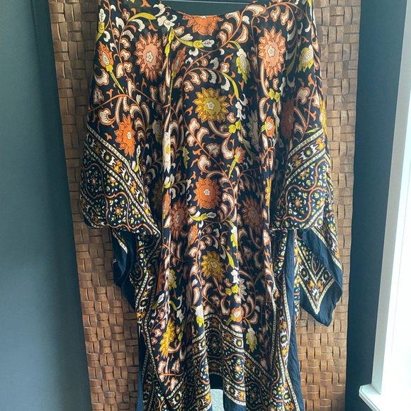 Free People Boho Magic Dance Black Lava Floral Border Print Kimono Gypsy - Picture 8 of 8